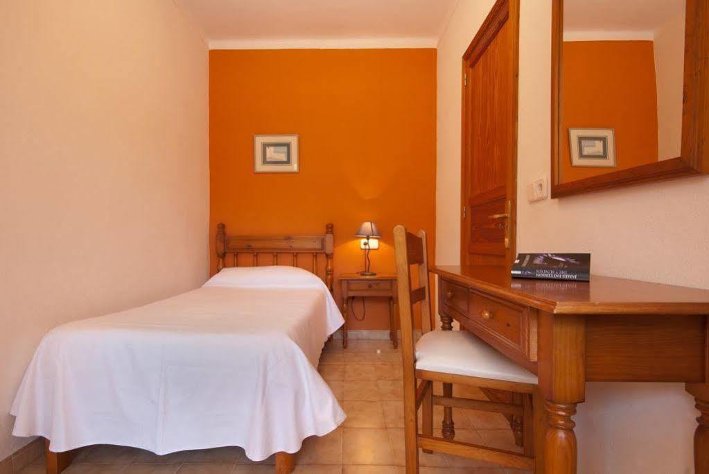 Pinos Altos Apartments Кала-Сан-Висенте Экстерьер фото