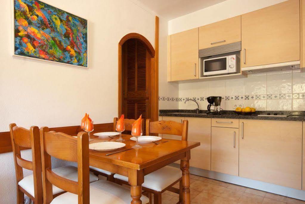 Pinos Altos Apartments Кала-Сан-Висенте Экстерьер фото