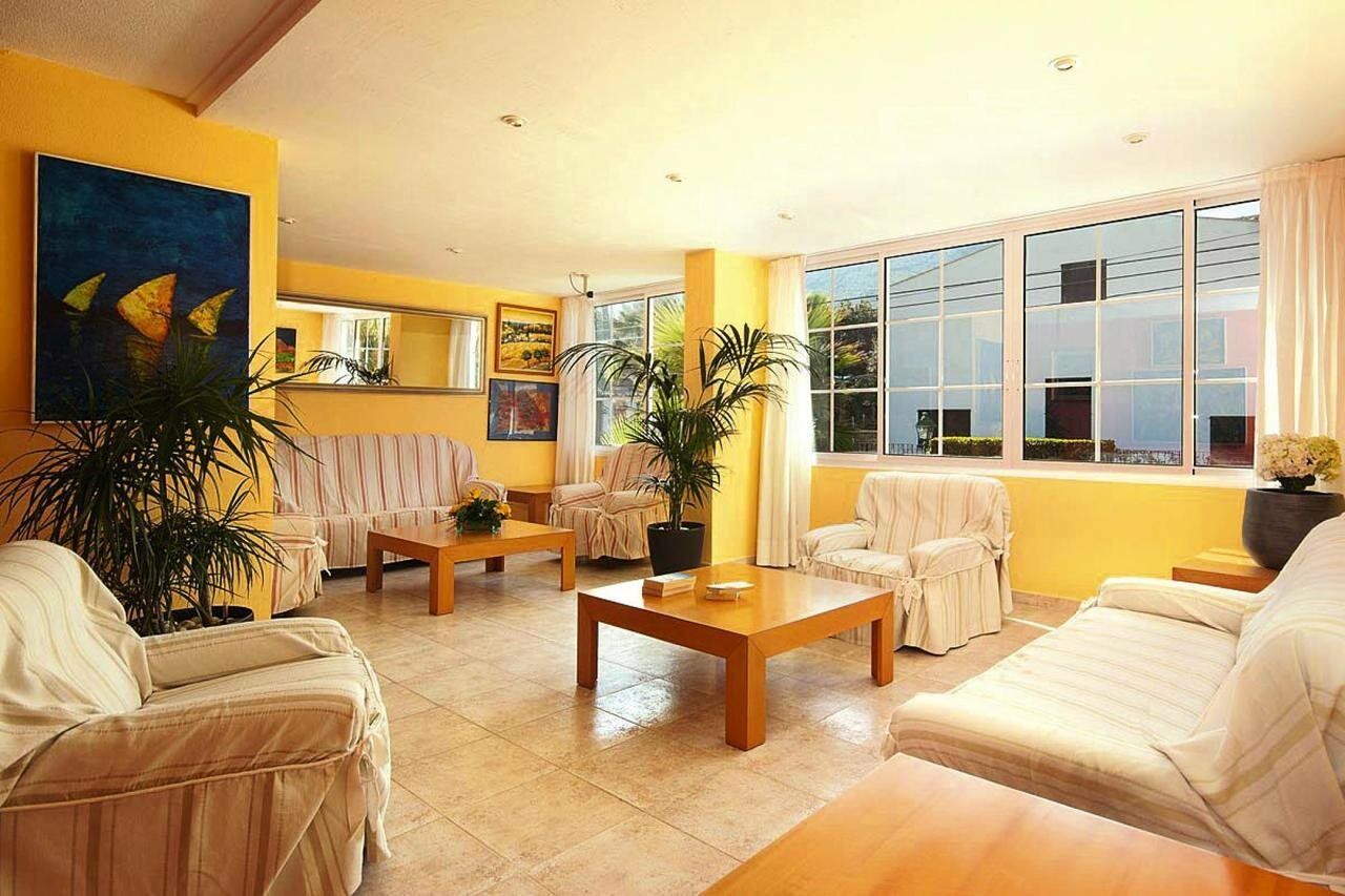 Pinos Altos Apartments Кала-Сан-Висенте Экстерьер фото